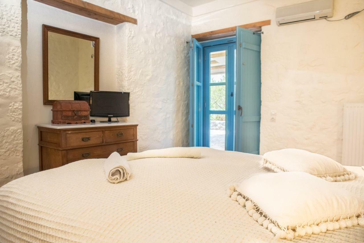 Villa Smaragda Liménion Esterno foto